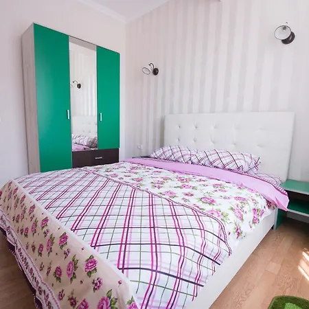Apartel Fllores Apartment