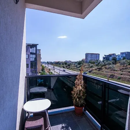 Apartel Fllores * Năvodari